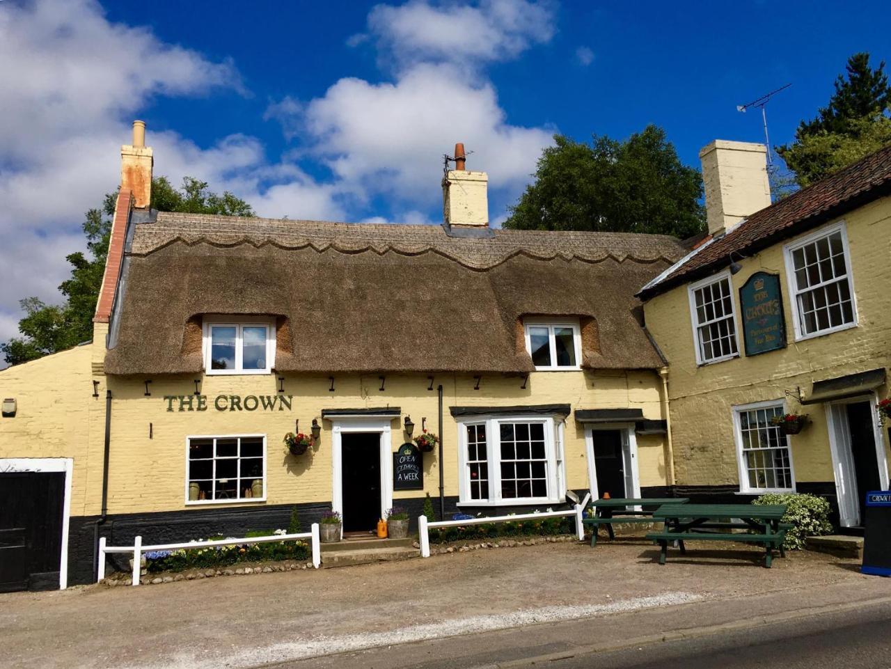 The Crown Inn Smallburgh Exterior photo
